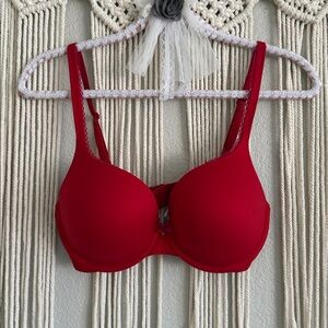 Body by Victoria push-up bra